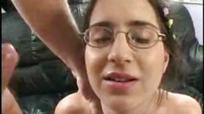 Yoga, dia bisa bokep sepong kontol sampai ke saya sementara aku berada di sana untuk melihat saya