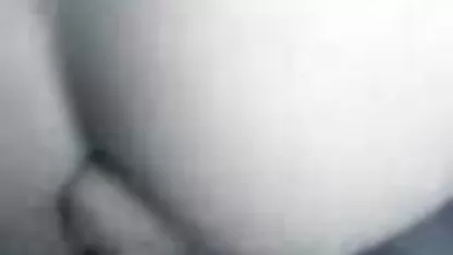 Remaja dengan payudara besar alami Kara Lee, sedikit terguncang oleh penis video ngetot kontol gede besar