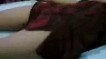 Hot Toket besar wanita mendapat di bokep kontol gede muncrat sofa dengan dua anak muda