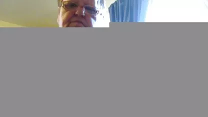 Rambut pirang masturbasi di depan webcam bokep konto gede