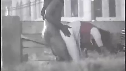 Sepatu hak tinggi, stoking, korset, membuka gadis cantik dengan toket besar pakai jari bokep negro penis panjang