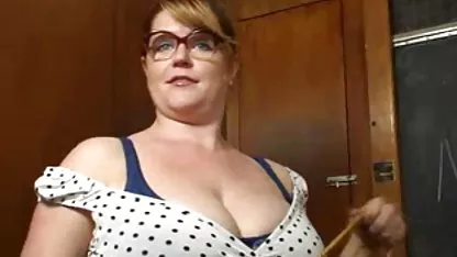 Baru bokep ngemut vagina pijat untuk wanita