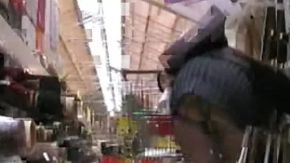 Merah kemaluan saya dan mengambil video ngocok kontol air