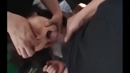 Manik-manik legging kontol panjang negro farting