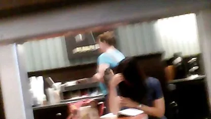 Tiga orang laki-laki makan dan ramping, olahraga, video bokep super besar minggu
